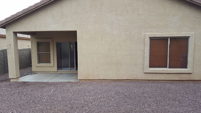 Building Photo - 17190 W Desert Ln