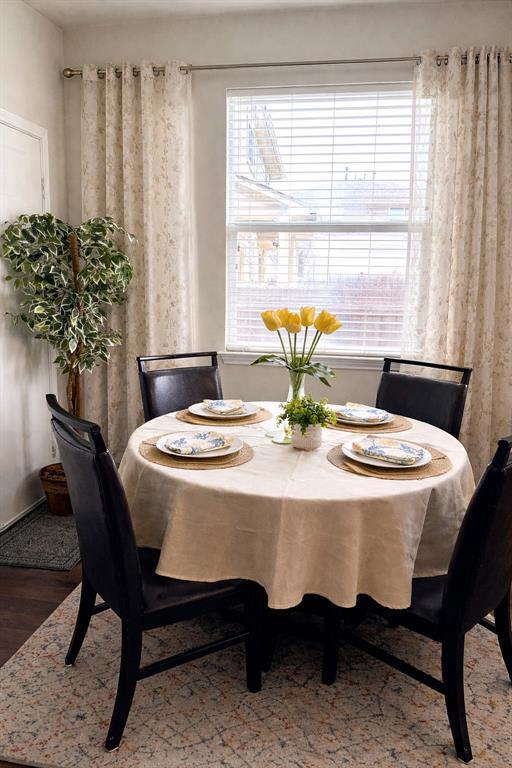 Building Photo - 917 Sebastian Bend