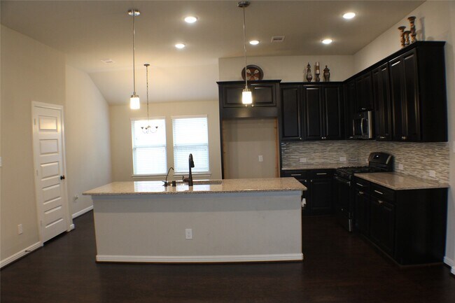 Building Photo - 8115 Anderwood Knl Trce