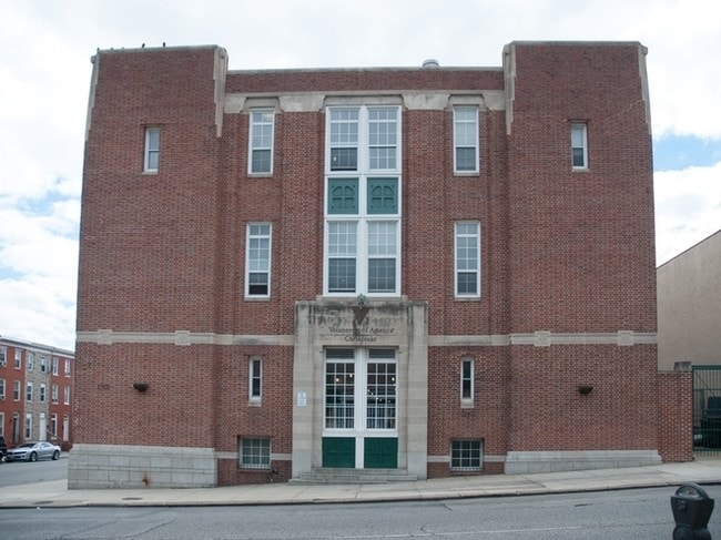 Primary Photo - Pratt Street Transitional House