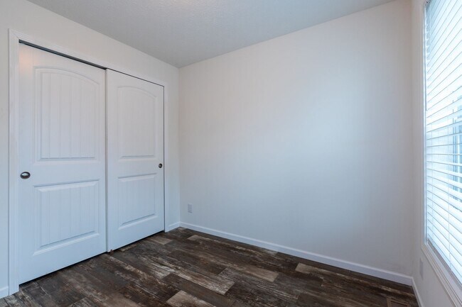 Building Photo - Charming 3-Bedroom Home with Spacious Yard in North Tulsa