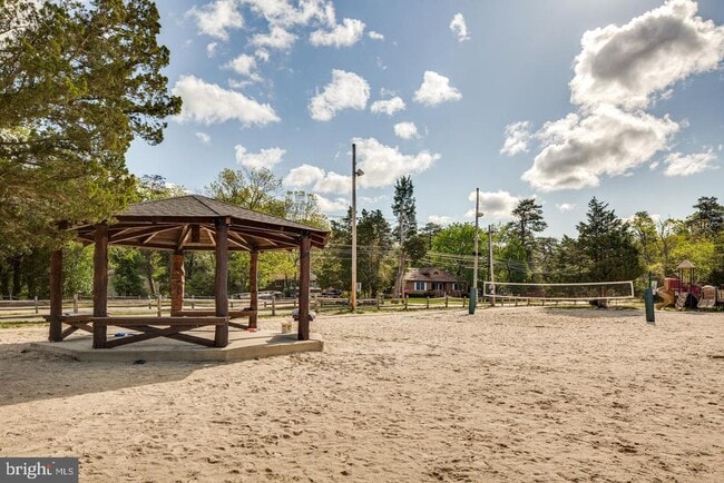 Building Photo - 163 Chippewa Trail