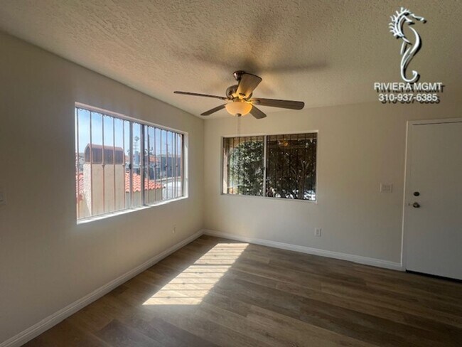 Building Photo - 2 BR 1 BA Condo in San Pedro