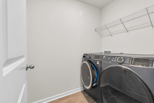 Building Photo - 4111 Ocracoke Ct