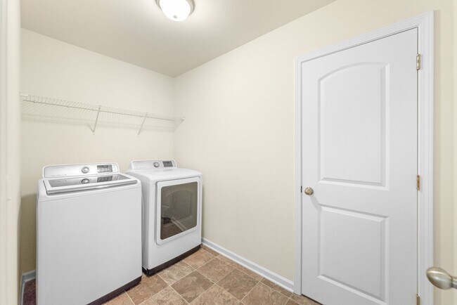 Building Photo - 9517 Harvard Oak Ct
