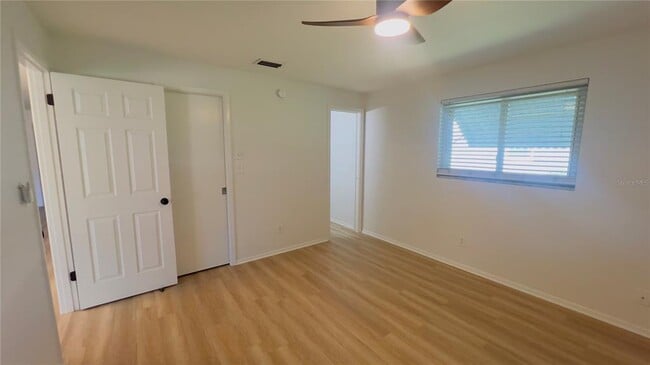 Building Photo - 8675 Lantana Dr