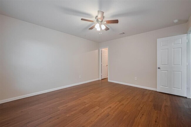 Building Photo - 6026 Stockholm Ct