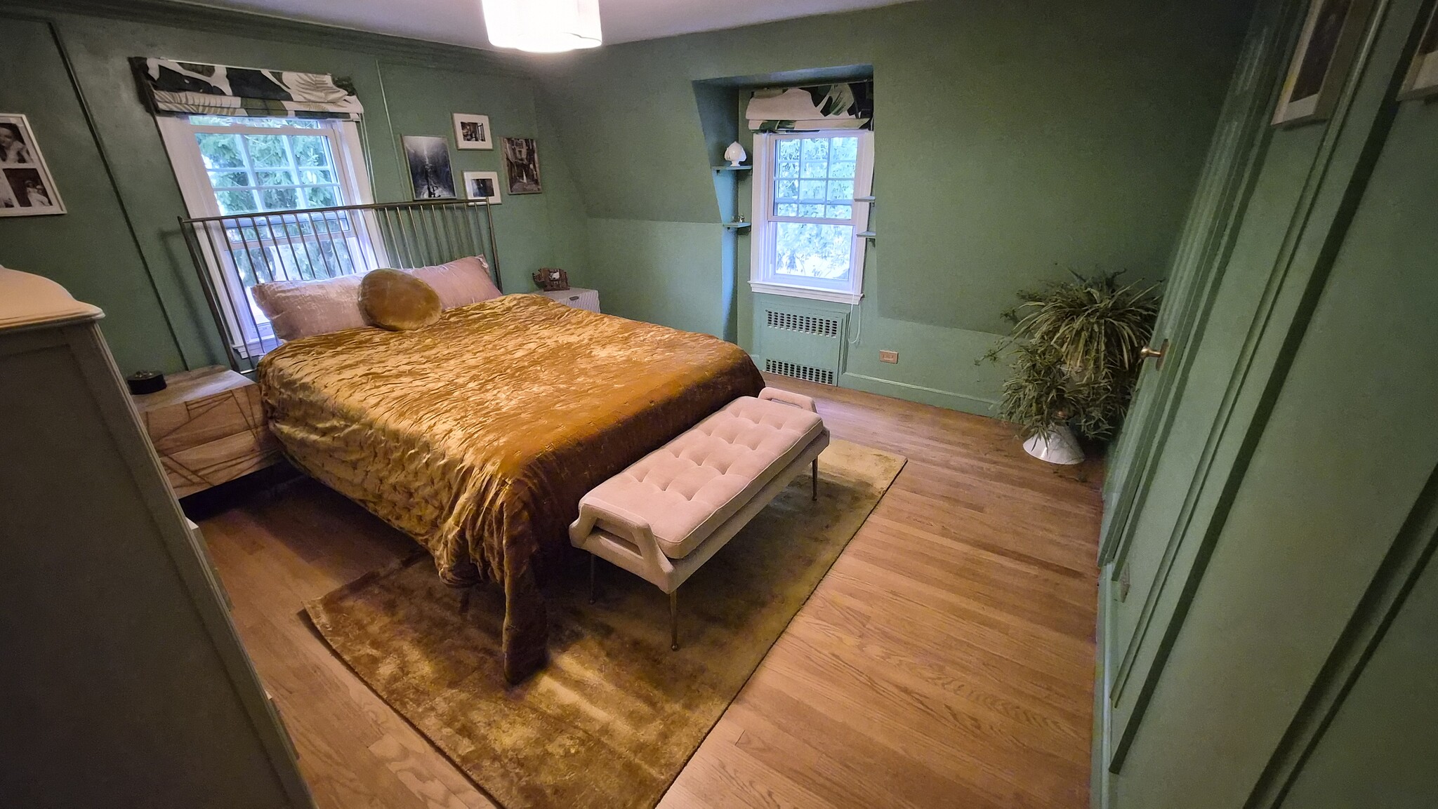 Bedroom One - Second Floor (14' x 13') - 557 Park Rd