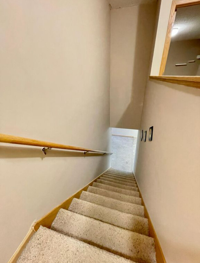 Stairway - 10172 Stutz Ct NE