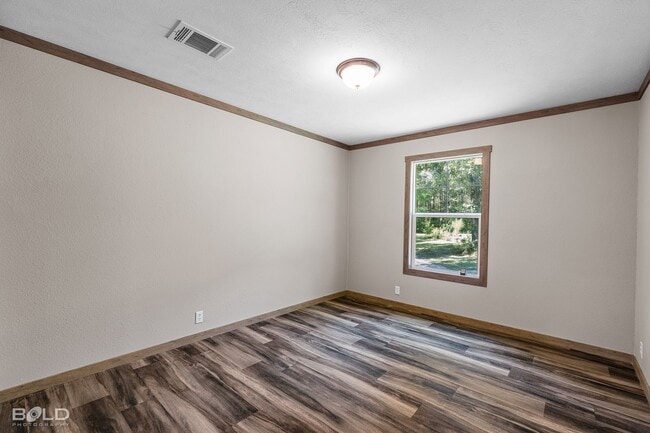 Building Photo - Gorgeous Home For Rent!!