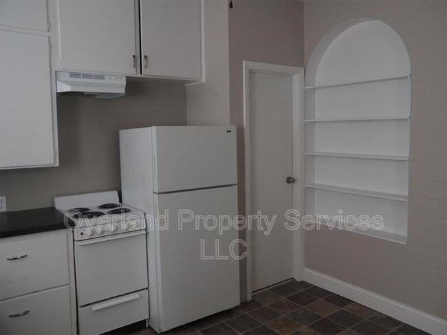 Building Photo - 90 N Winooski Ave