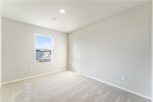 Building Photo - 6812 Memphis