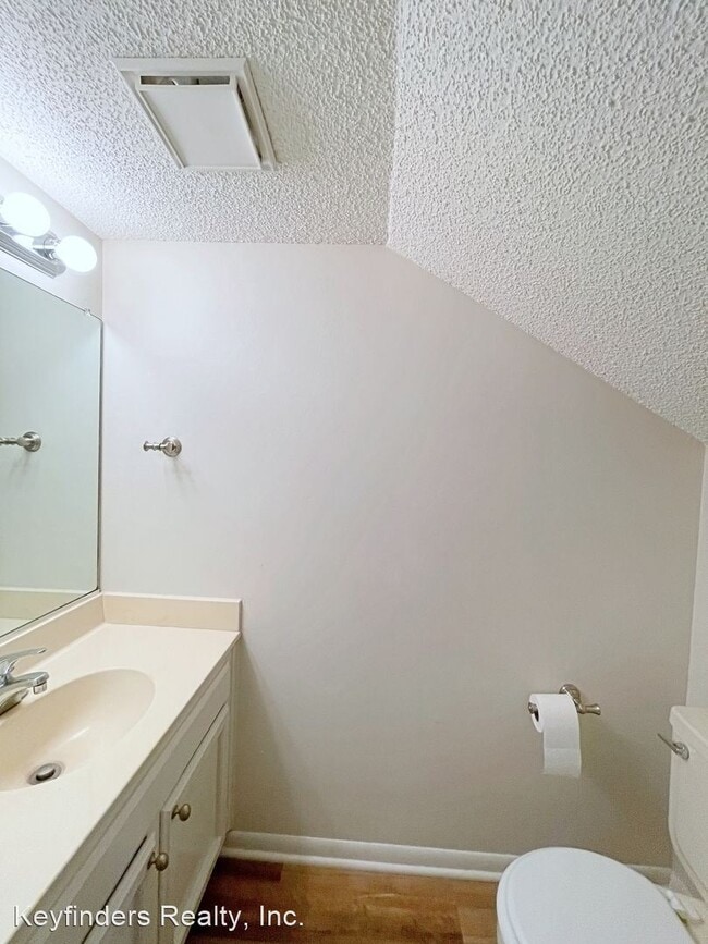 Building Photo - 1 br, 1.5 bath House - 5110 Butter Creek L...