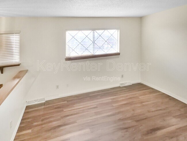 Building Photo - 1469 Coronado Pkwy N