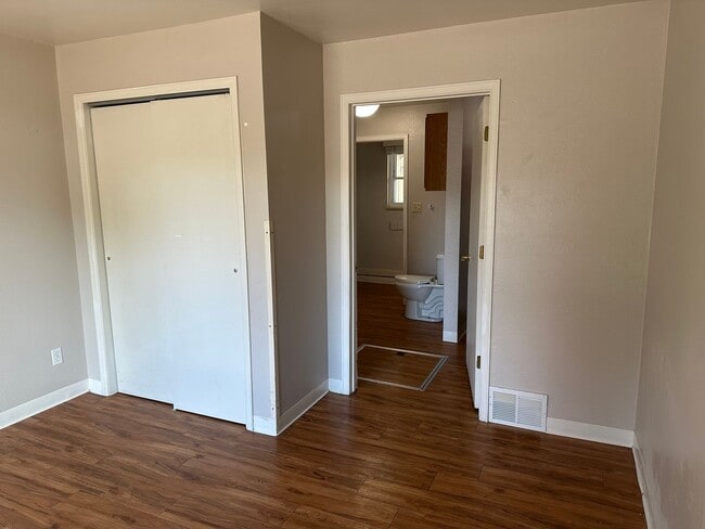 Building Photo - 5 bedroom Ranch home in North Colorado Spr...