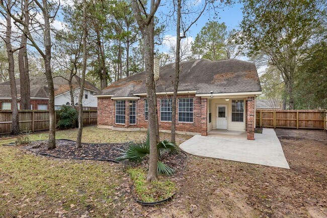 Building Photo - 138 W Bristol Oak Cir