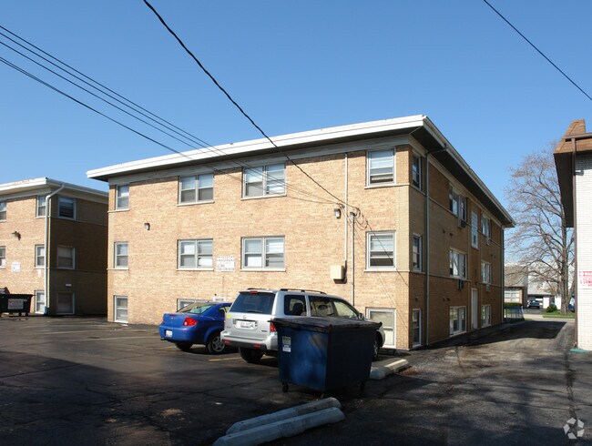 Building Photo - 1971 N 19th Ave