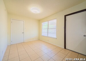 Building Photo - 243 Maplewood Ln
