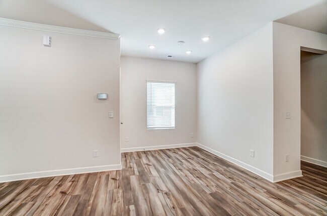 Building Photo - Move-in Ready 3 Bedroom in Mint Hill!