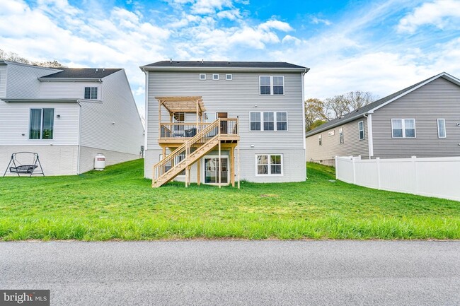 Building Photo - 41530 Fairwood Ct