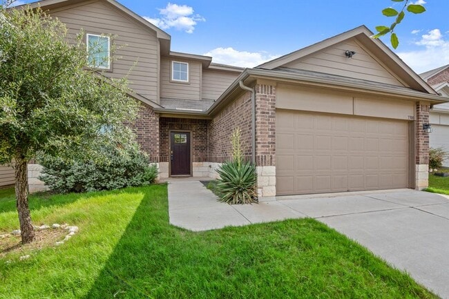 Primary Photo - 7300 Branrust Dr