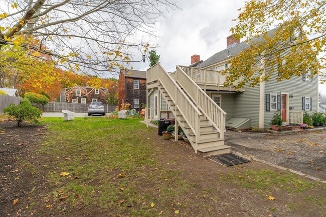 Building Photo - 6 Morse Ct