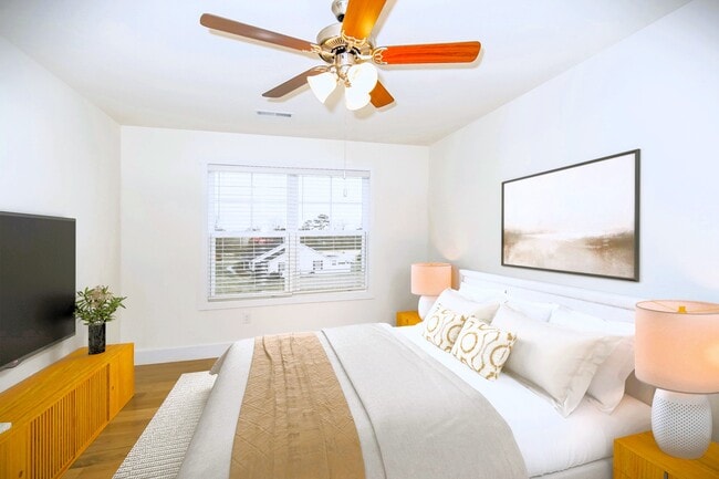 Building Photo - 2401 Legg Crk Ln