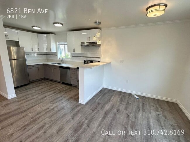 Building Photo - 6821 Ben Ave