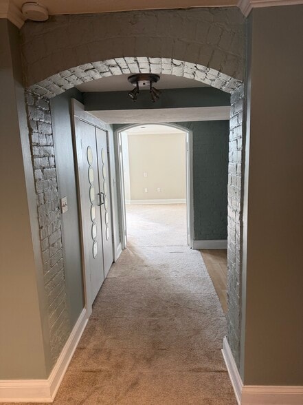 Hallway - 2403 Upland Pl