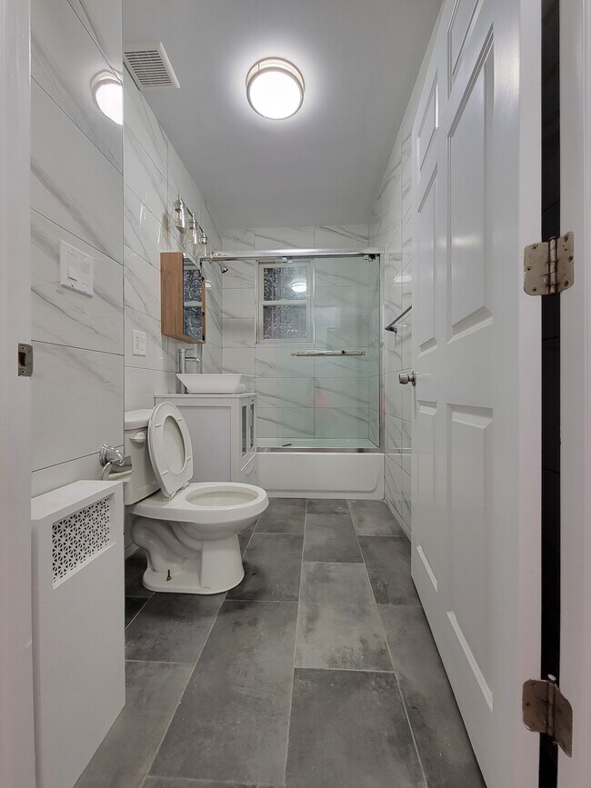 1st floor common bathroom - 6401 155th St