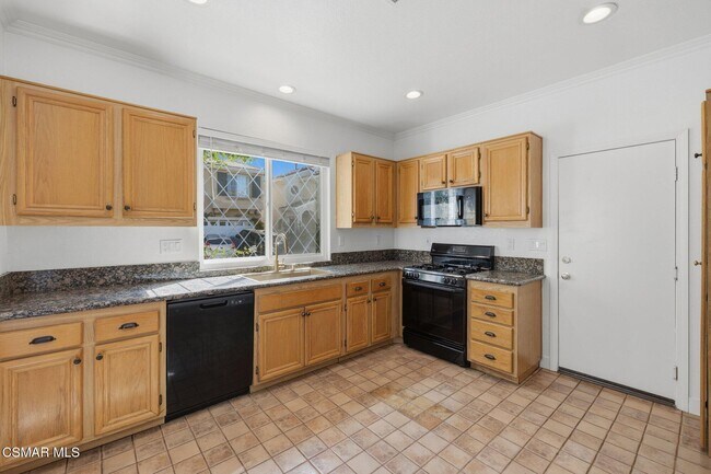 Building Photo - 30864 Paloma Ct