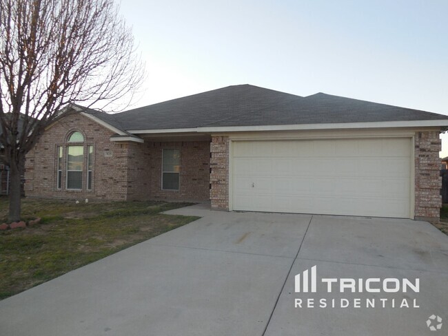 Building Photo - 925 Crowder Dr