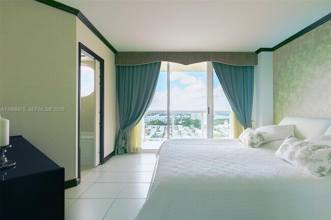 Building Photo - 7330 Ocean Terrace