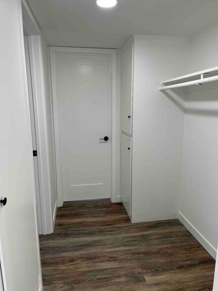 Building Photo - 1929 S Corning St