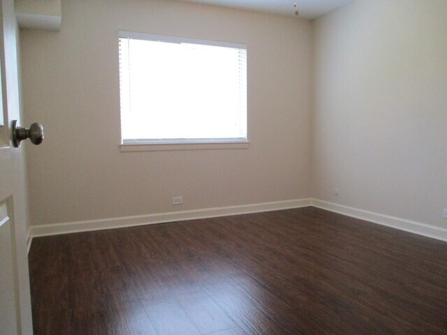 Building Photo - 9376 Bay Colony Dr