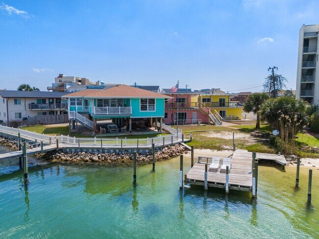 Building Photo - 334 Bluefish Dr