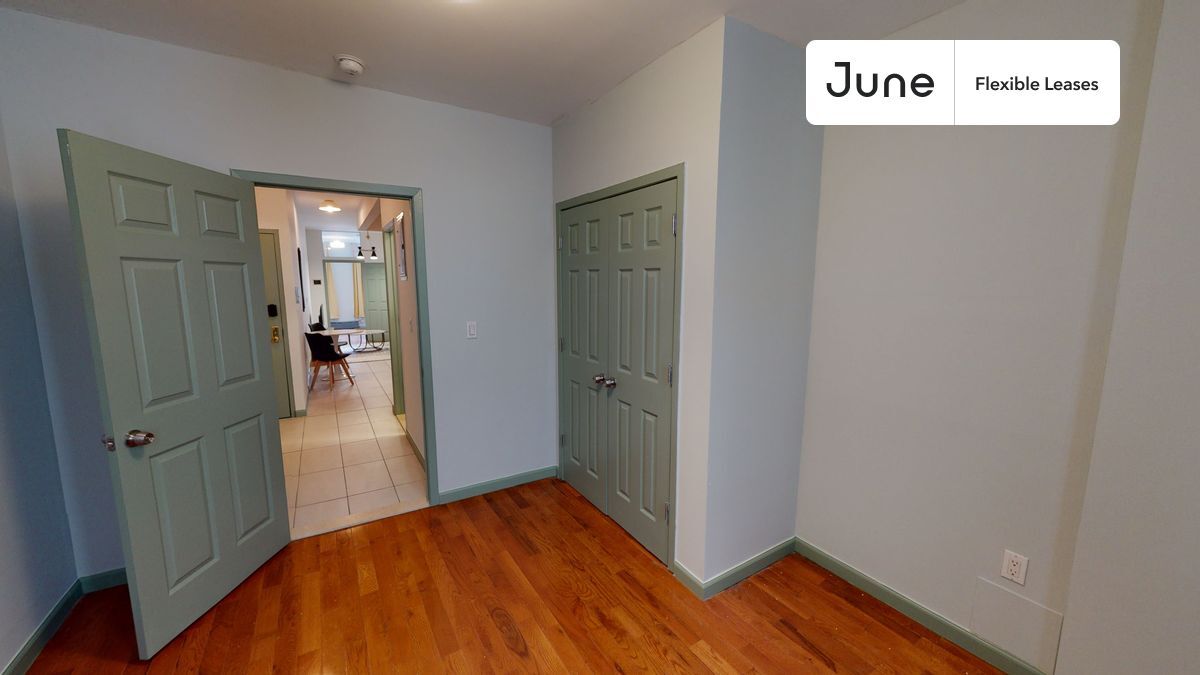 Building Photo - 2036 Second Avenue