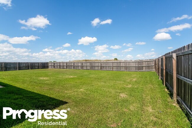 Building Photo - 185 Cypress Point Rd