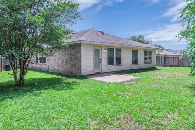 Building Photo - 13031 Bramford Pointe Ln