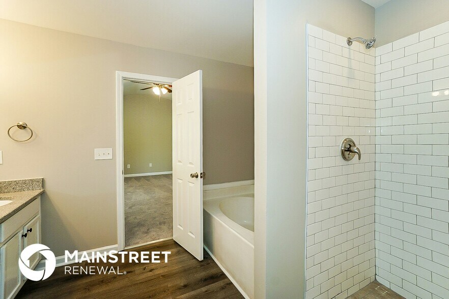 Building Photo - 414 Summer Breeze Dr