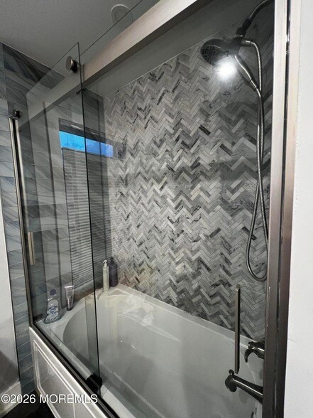 Building Photo - 799 Bowyer Ave