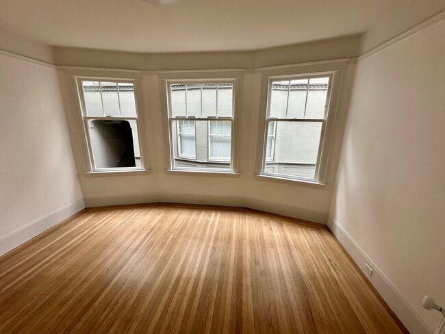 Building Photo - 2620-26 Van Ness