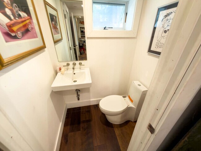 Building Photo - 30 Barranca Rd