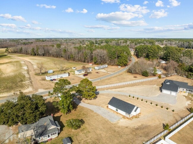Building Photo - New Construction!