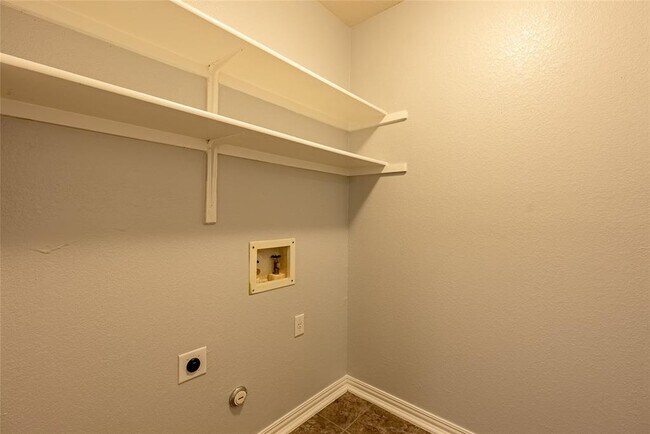 Building Photo - 3018 Rock Rose Pl