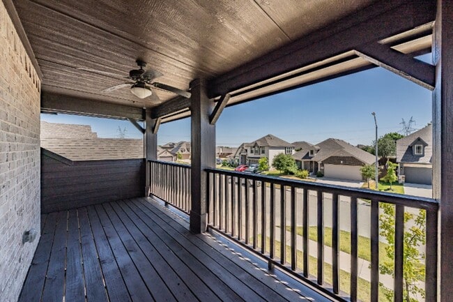 Building Photo - 504 Ridgewater Trail