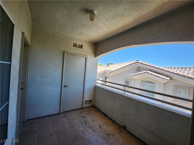 Building Photo - 1500 Ruby Cliffs Ln