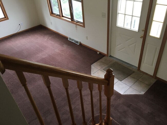 Building Photo - 2619 Henry Ave