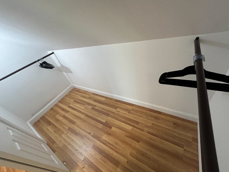 Building Photo - 15 St Francis Way