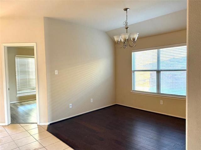 Building Photo - 1001 Golden Bear Ln